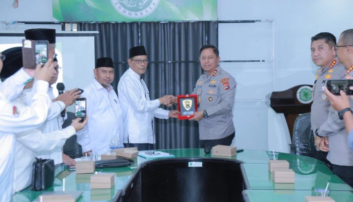 Kapolda NTB Silaturahmi ke MUI, Perkuat Sinergi Jaga Kerukunan Umat
