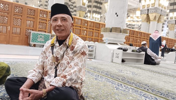 Hasil Ladang Kebun, antarkan Niat Suci Mantan Kepala Desa Tepal Umroh